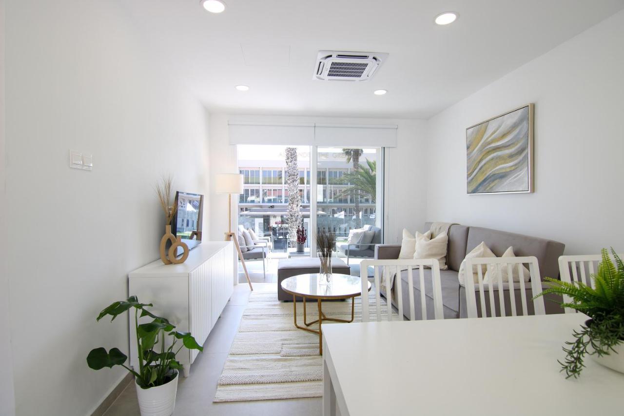 Apartmán Phaedrus Living: Seaview Luxury Flat Limnaria 114 Paphos Exteriér fotografie